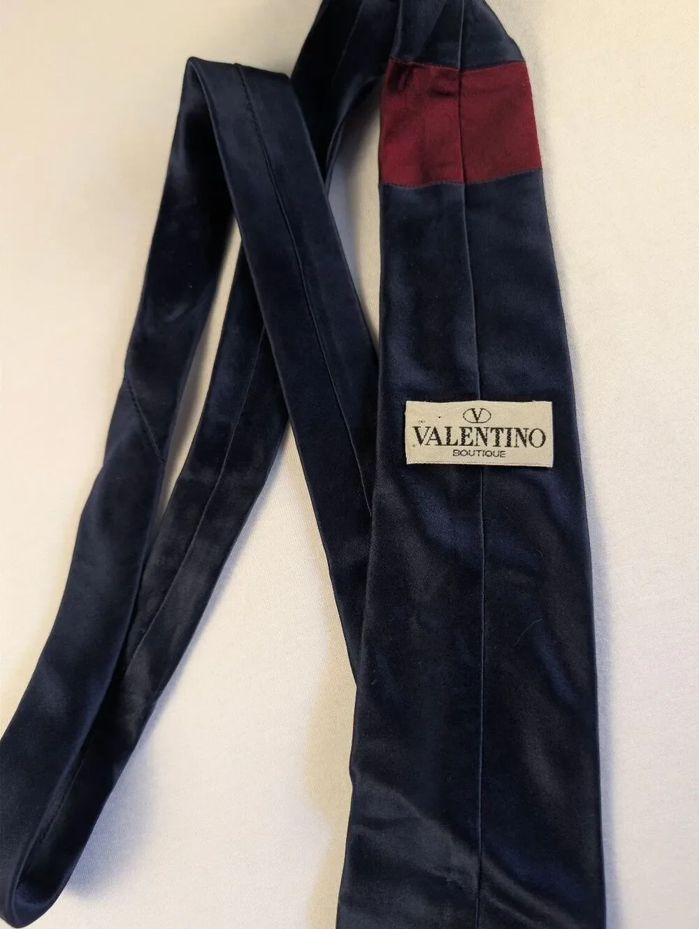 4 Men's Vintage Silk Ties by J. Garcia, Valentino, Vitaliano Pacaldi,  Unbranded